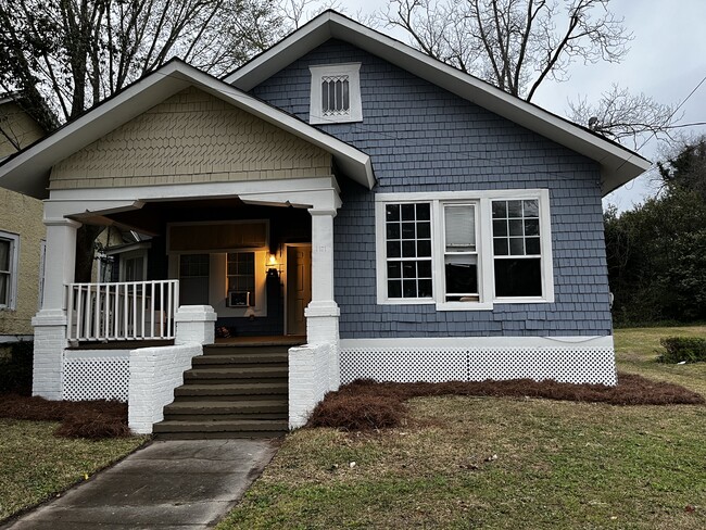 Building Photo - 1171 Holt Ave