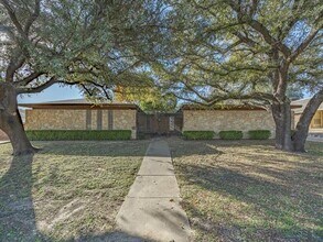 Building Photo - 4615 Ranch View Rd