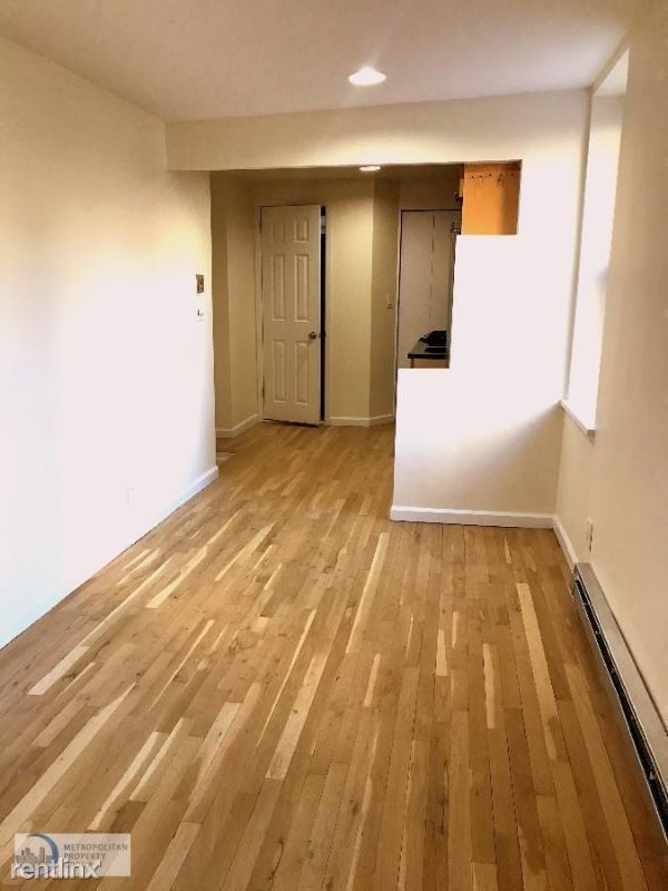 Foto del edificio - 485 W Broadway