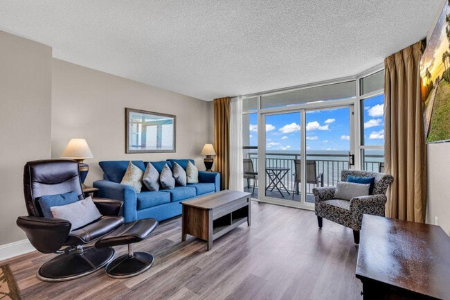 Foto del edificio - 2560 N Ocean Blvd