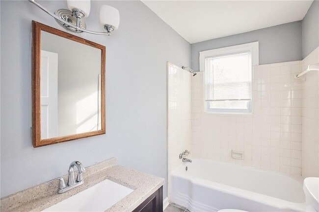 Building Photo - 3323 Midway Rd