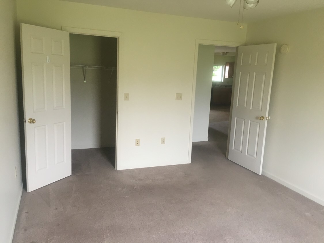 271 Raven Ln, Mifflinburg, PA 17844 Townhome Rentals in Mifflinburg