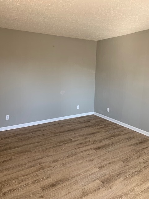 Building Photo - Cedar Trace Apartment Homes