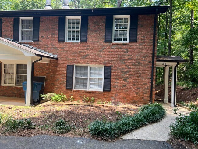Building Photo - 168 Highland Park Dr