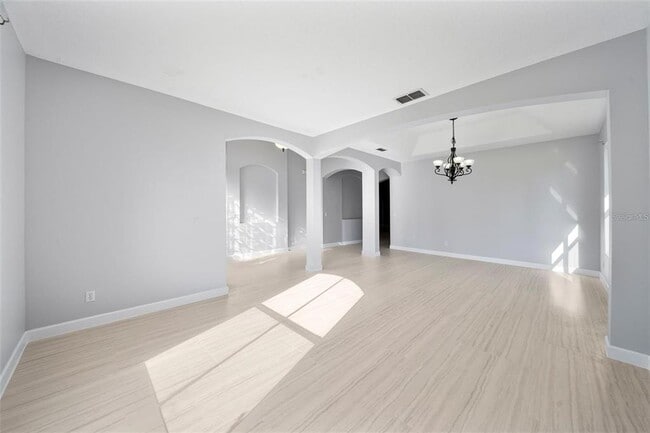 Building Photo - 3434 Bromfield Dr