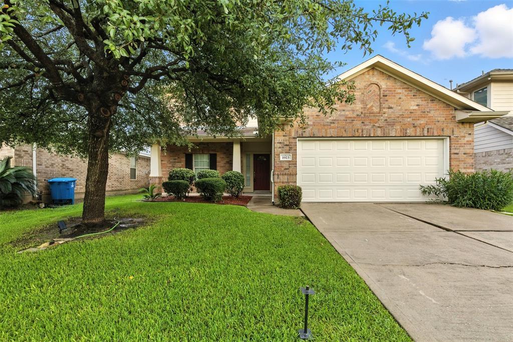 Foto principal - 1923 Louetta Point Cir
