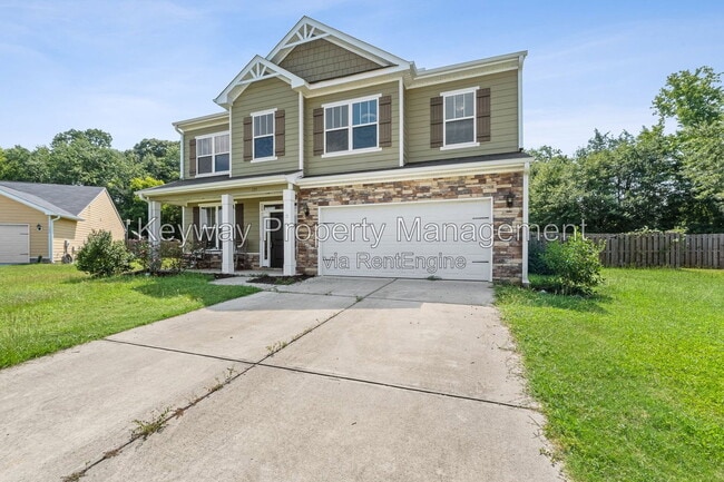 Building Photo - 135 Beallwood Dr