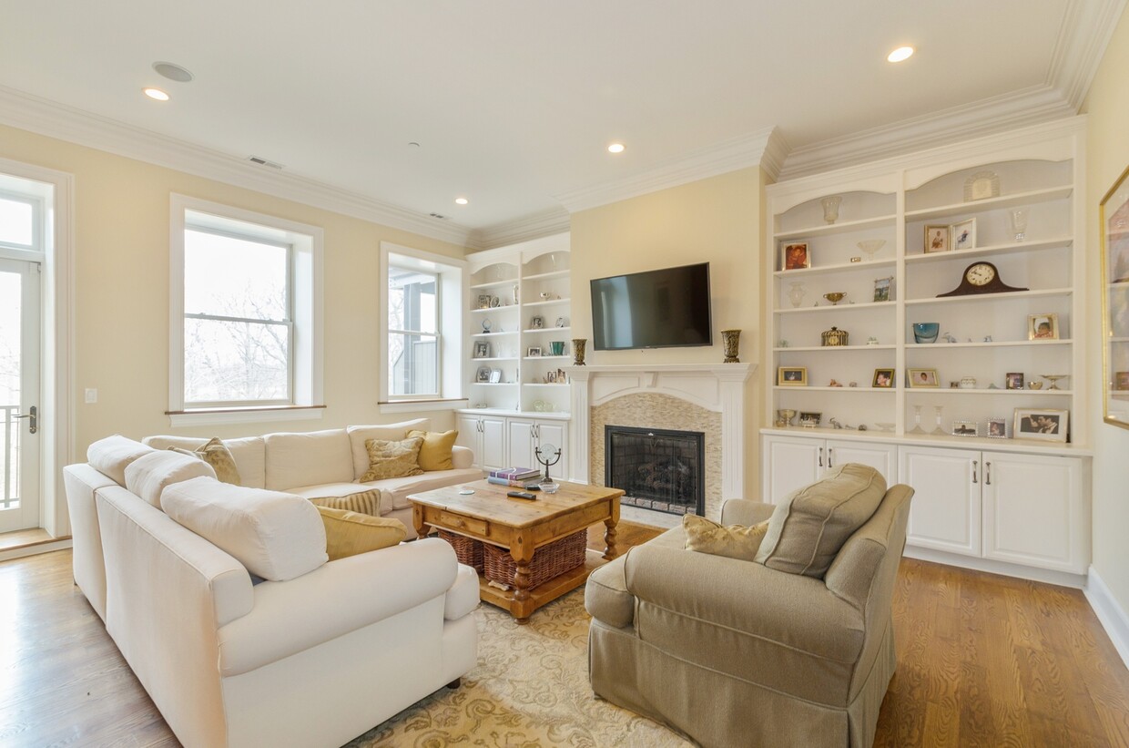 Foto principal - 213 Leonard Wood Ave N