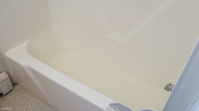 Foto del edificio - 336 S Graham St