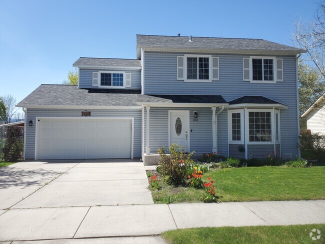 Building Photo - 2889 Sheffield Dr