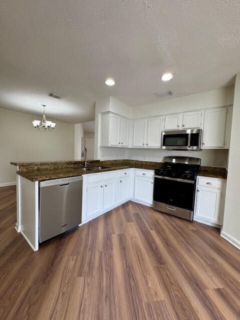 Building Photo - 14014 Bay Gardens Dr