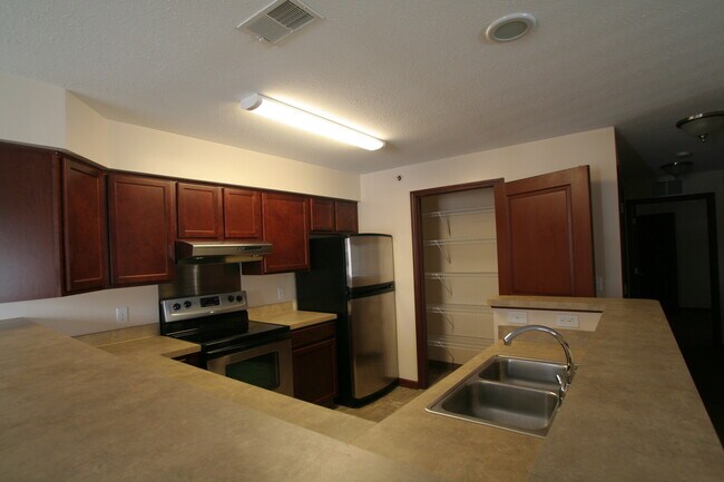 Electric appliances - stove, refrigerator, dishwasher - 314 Beeline Road