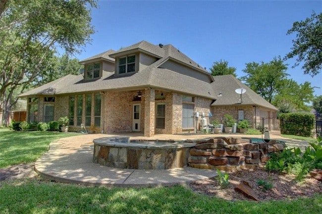 Building Photo - 1024 Anson Dr