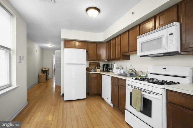 Foto del edificio - 1215 S 18th St