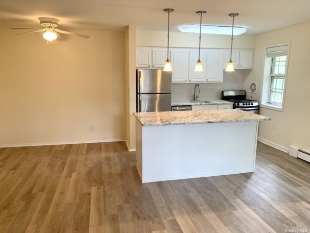 Foto principal - 75 Lamplighter Ln