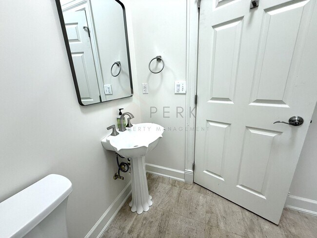 Foto del edificio - Forest-View 2 Bedroom on Oak Bay Road, Port Hadlock