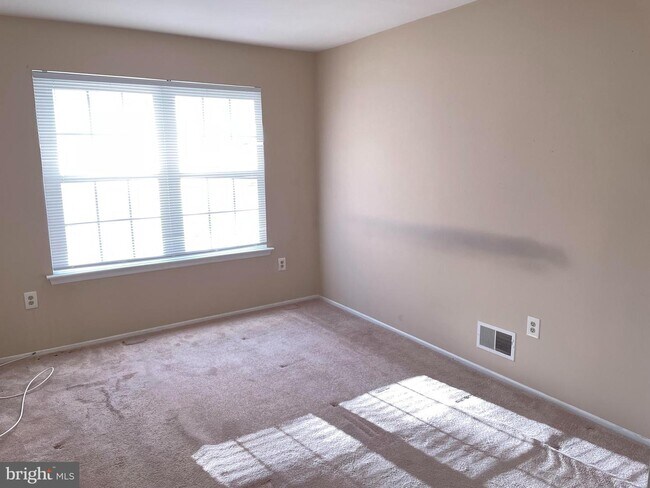 Foto del edificio - 809 Lindsley Ct