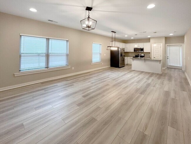 Foto del edificio - 49 River Birch Ln