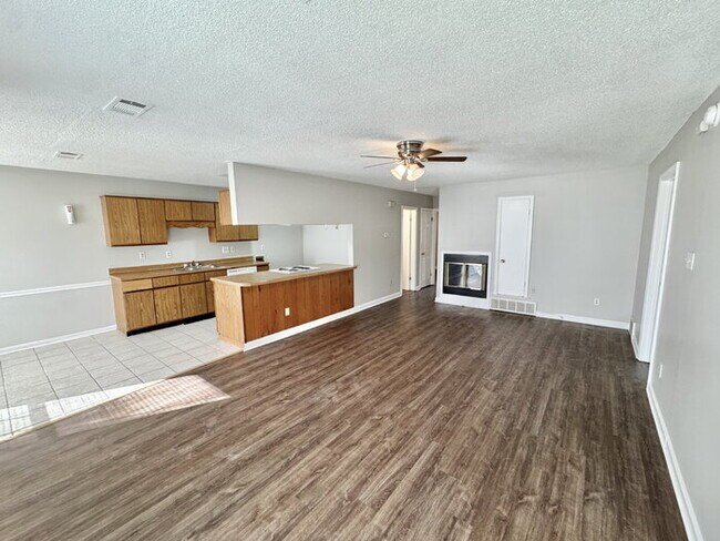 Photo - 6506 Wimble Road Townhome