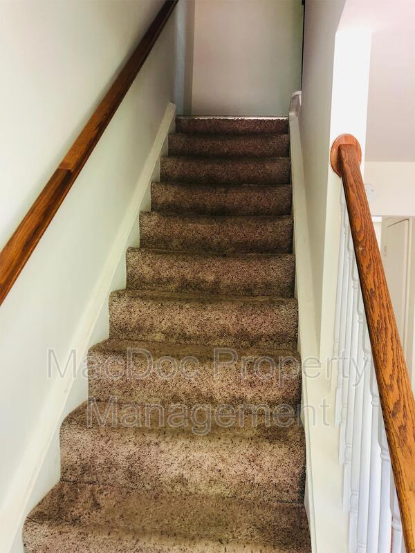 703 Olde Dr, Fredericksburg, VA 22405 Townhome Rentals in