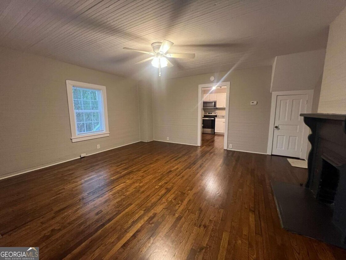 21 Quarry St, Gainesville, GA 30501 Townhome Rentals in Gainesville