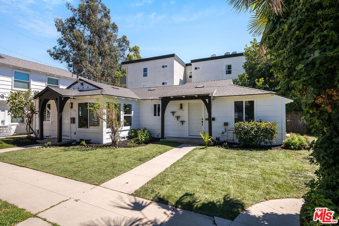 Foto principal - 4522 Laurel Canyon Blvd