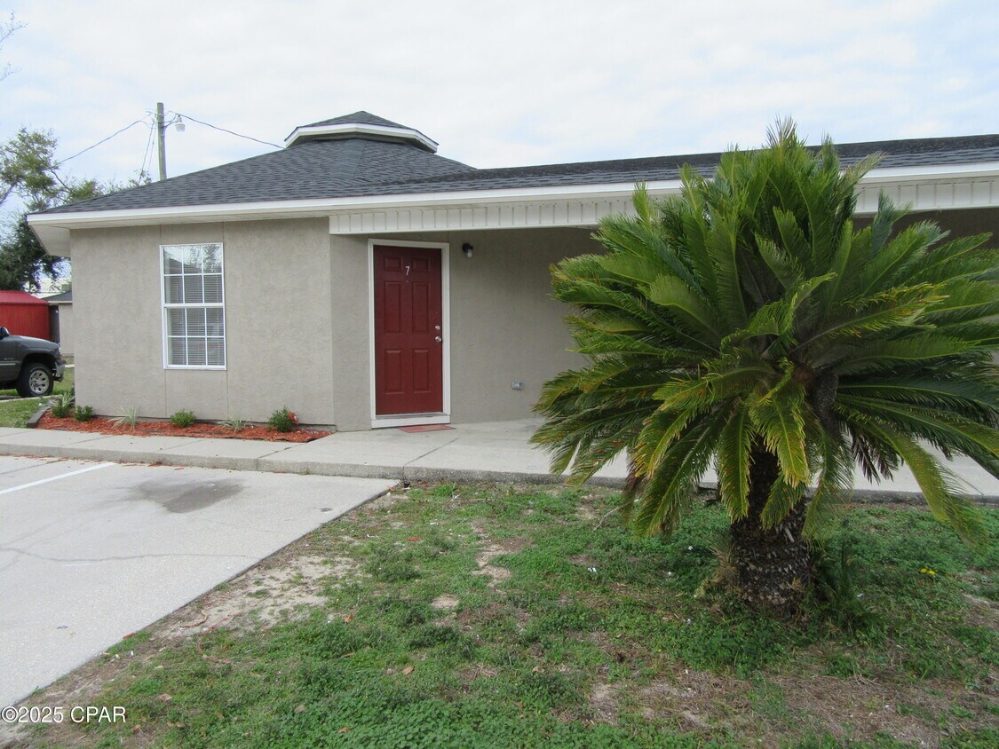 Foto principal - 1401 Gulf Ave