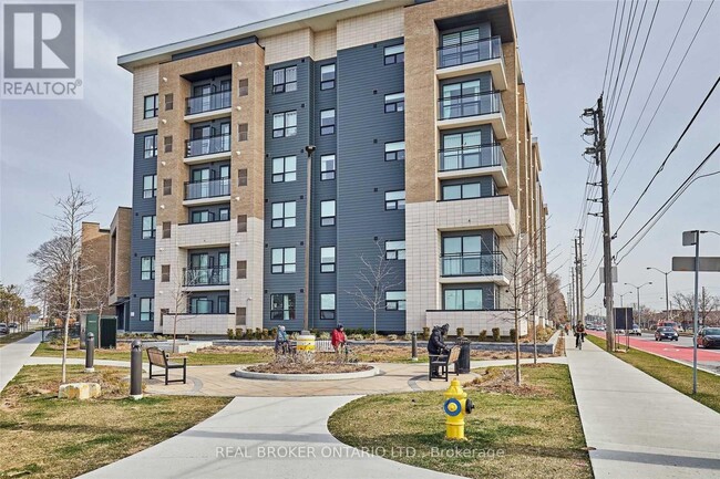 Building Photo - 1 Falaise Rd