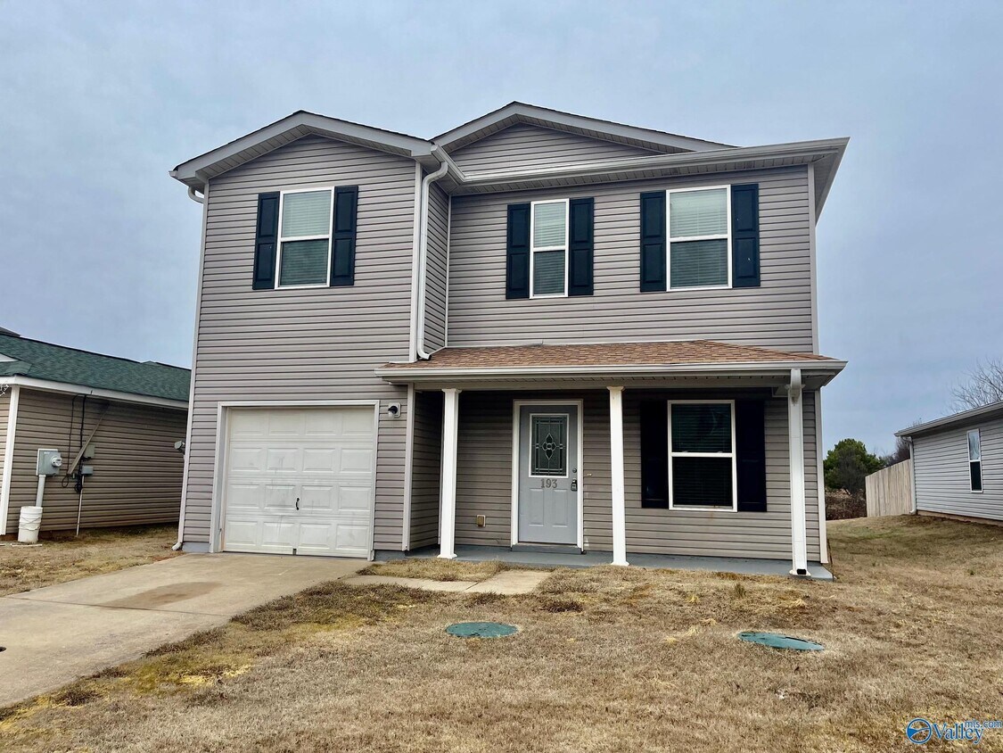 193 Cloverbrook Dr, Harvest, AL 35749 House for Rent in Harvest, AL