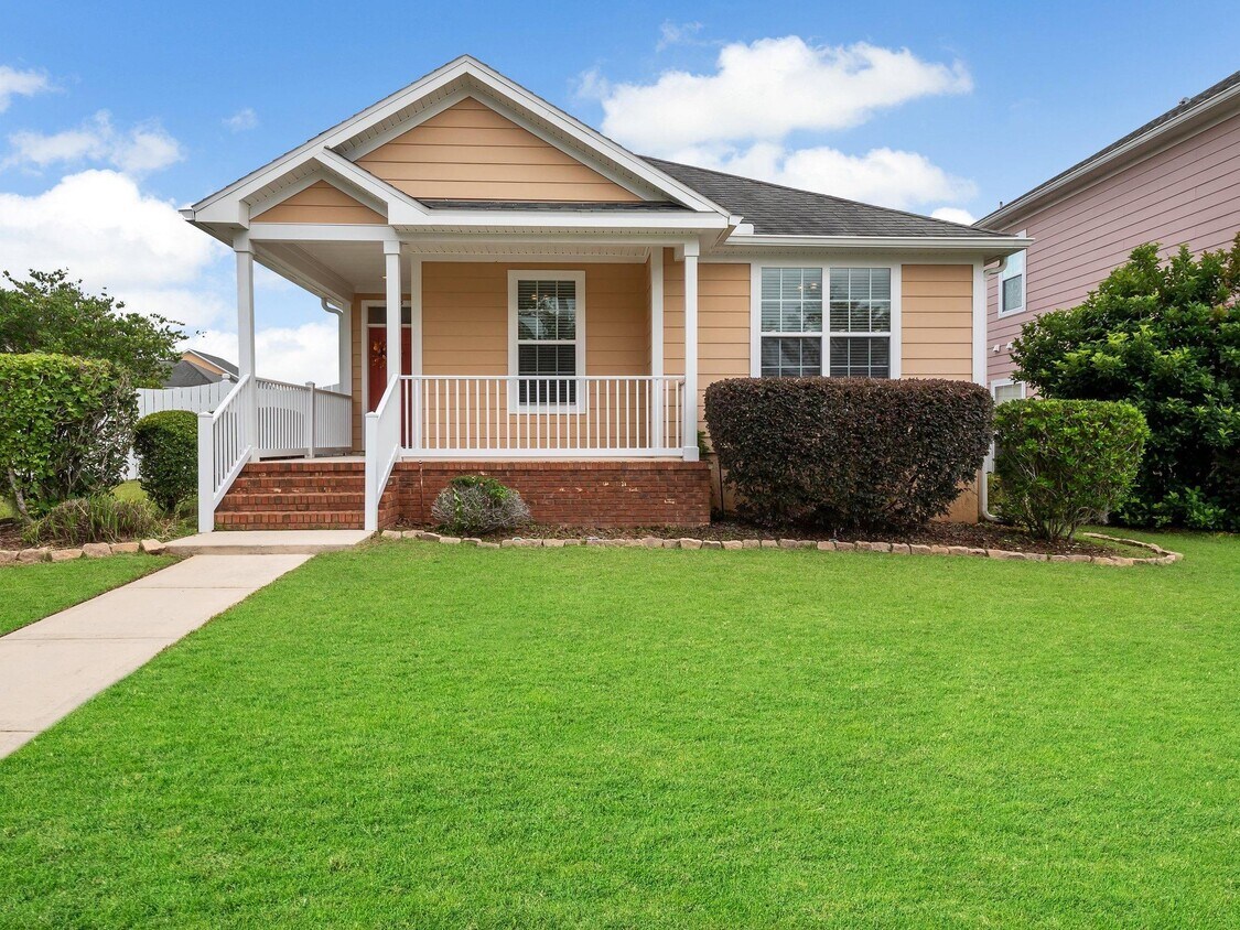 3025 Four Oaks Blvd, Tallahassee, FL 32311 House Rental in