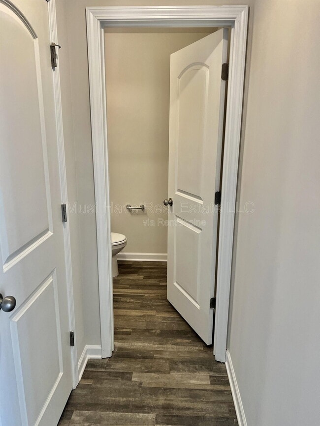 Foto del edificio - 1459 Cannan Mountain Dr