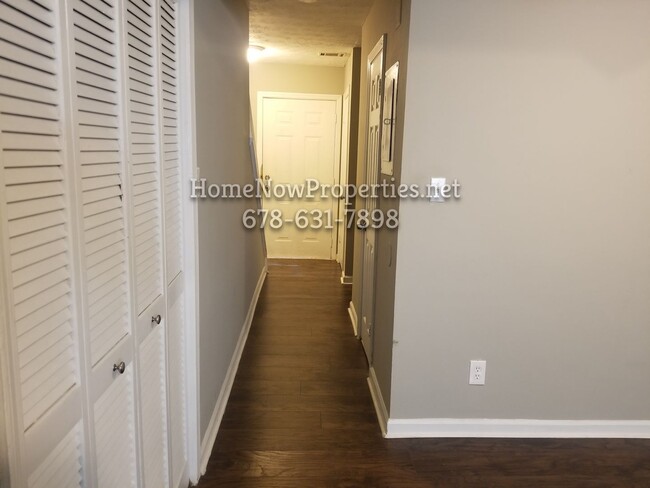 Foto del interior - Maddox Street Townhomes Downtown Lawrence...