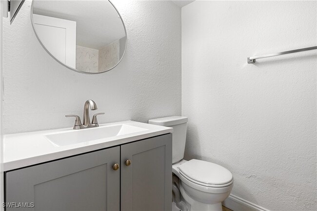 Foto del edificio - 108 Santa Clara Dr