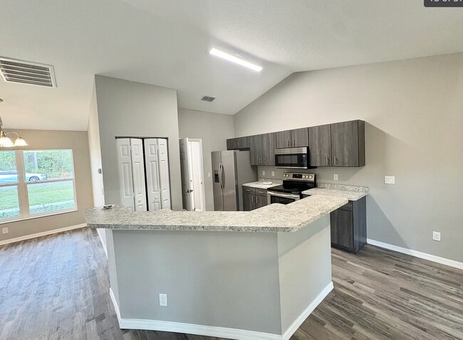 Foto del edificio - 5384 NW 60th Terrace