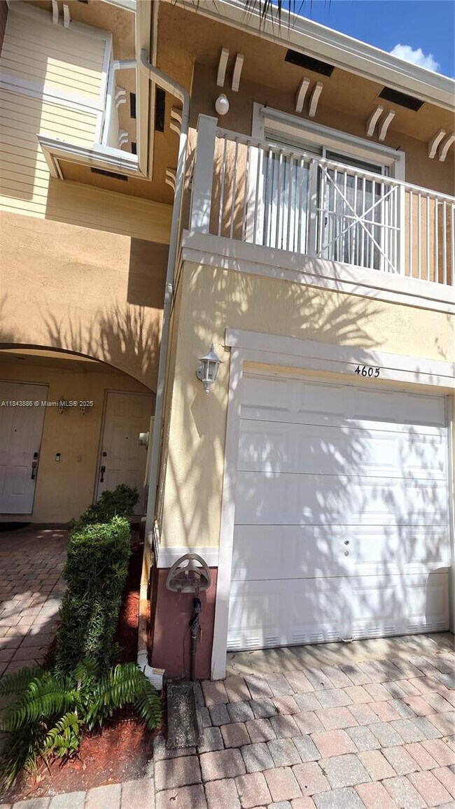 Foto del edificio - 4605 SW 75th Way