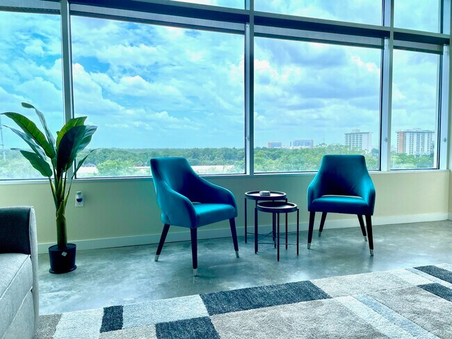 Foto del edificio - 525 E Jackson St