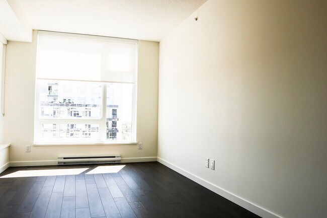 Building Photo - 5515 Boundary Rd