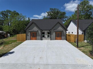 Building Photo - 204 Booker T Washington St