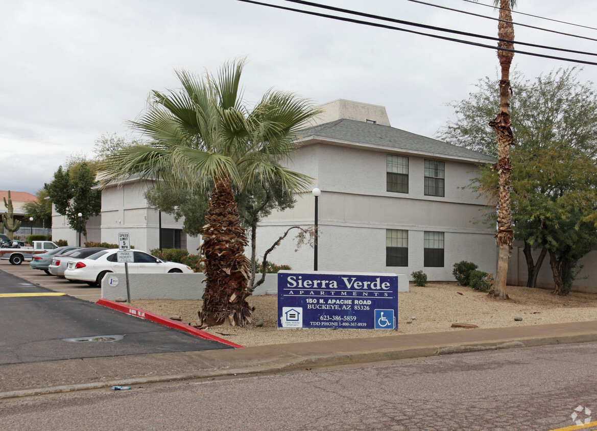 Building Photo - Sierra Verde Apartments