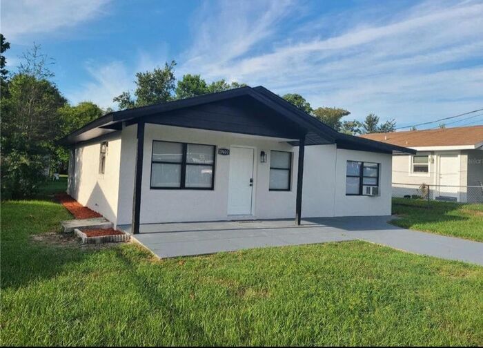 Primary Photo - Recently remodeled Summerfield Rental