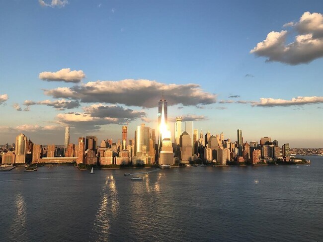 Foto del edificio - 2 2nd St