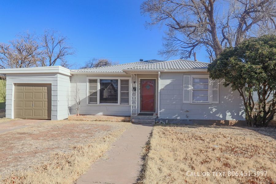 Foto principal - 3012 49th St