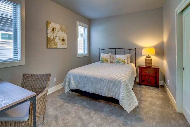 Foto del edificio - 2603 NW Rippling River Ct