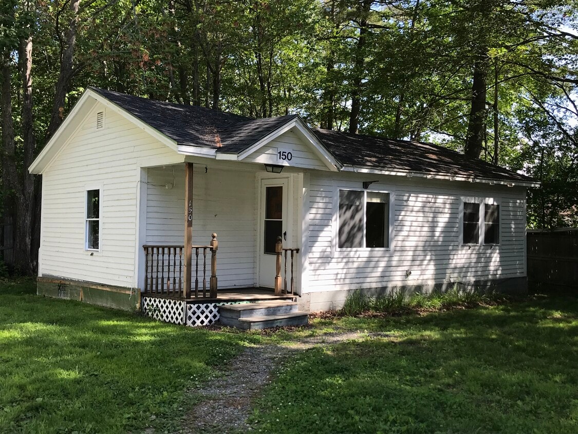 150 Park St, Orono, ME 04473 House Rental in Orono, ME