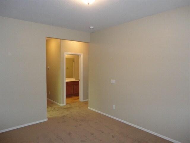 Foto del edificio - 4320 W Burgess Ln