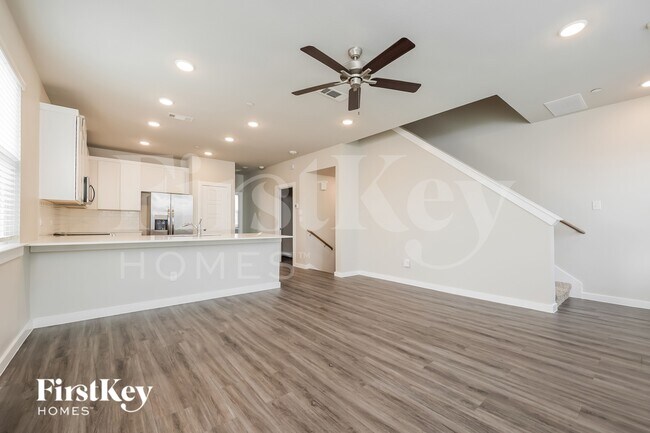 Foto del edificio - 18435 Idyllic Aly