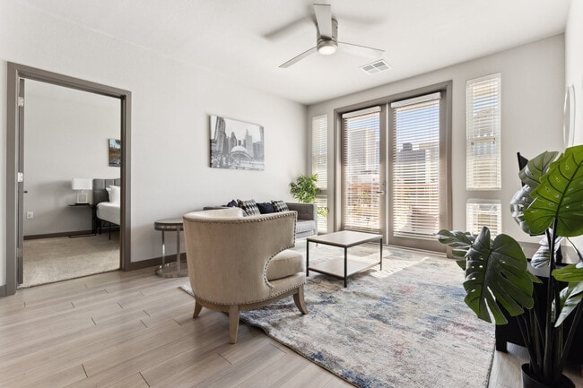 Foto del edificio - 400 N 2nd Ave