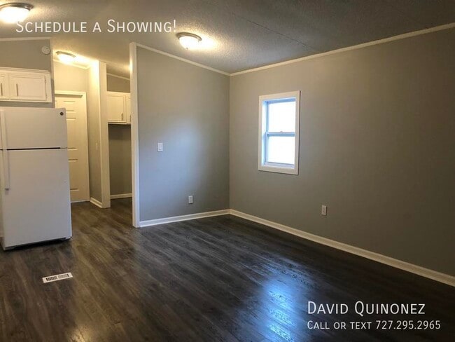 Building Photo - Rental Prices at: $580 Move in Special! (O...