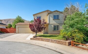 Building Photo - 17705 Oakview Ct