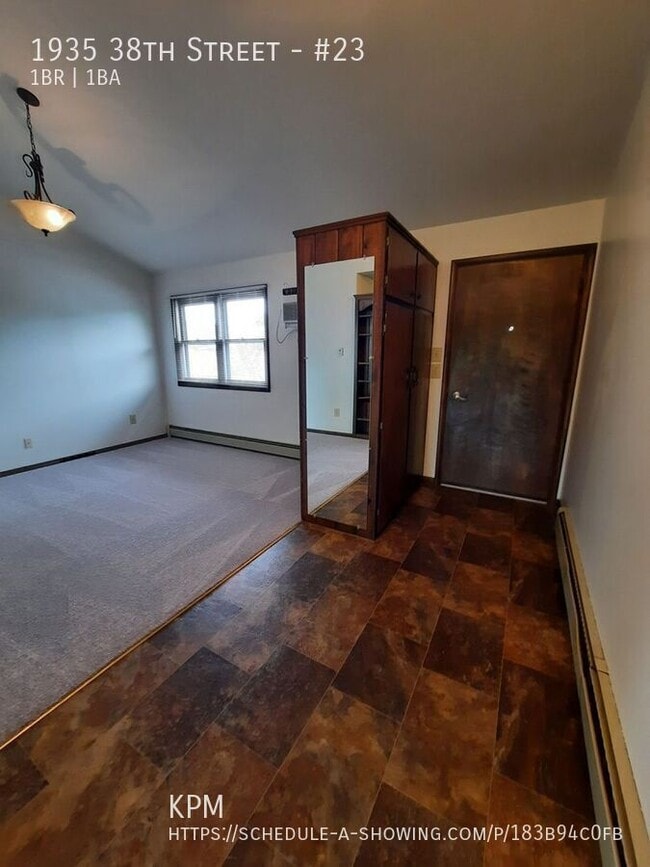 Building Photo - 1935 38th St